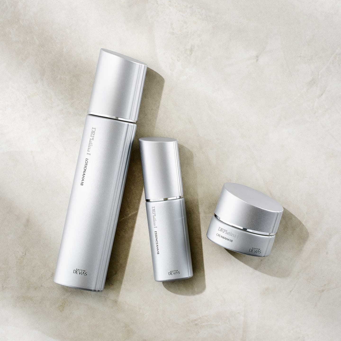 質感と光感を演出した化粧品撮影